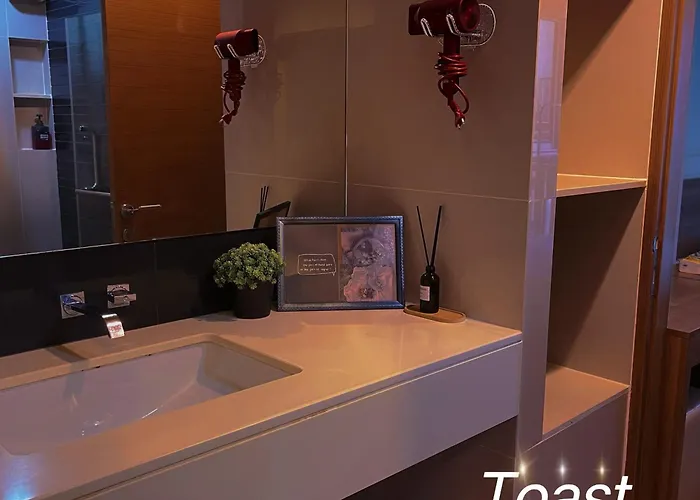 辉煌象神庙全配套设施高端公寓 安静不临街 近地铁夜市 Apartment *